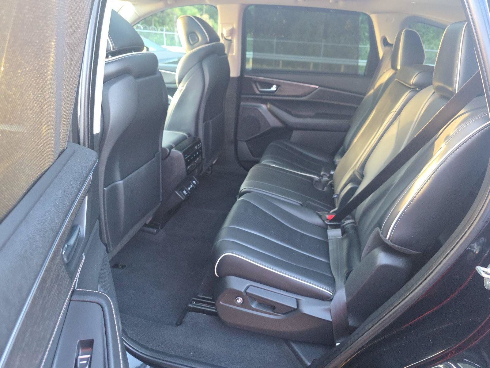 Used 2023 Acura MDX w/ Advance Package AWD/4WD image 7