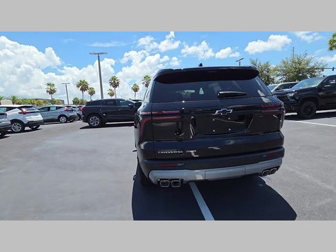 New 2026 Chevrolet Traverse LT w/ Driver Confidence Package AWD/4WD image 21