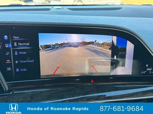 Used 2024 Cadillac Escalade Premium Luxury image 15