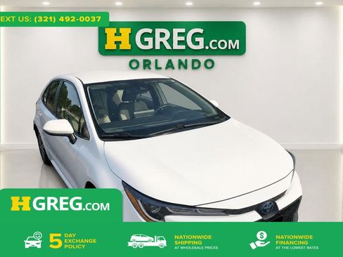 Used 2022 Toyota Corolla LE FWD image 1