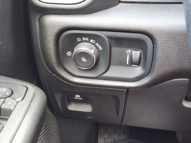 Used 2025 RAM 1500 Tradesman RWD image 22