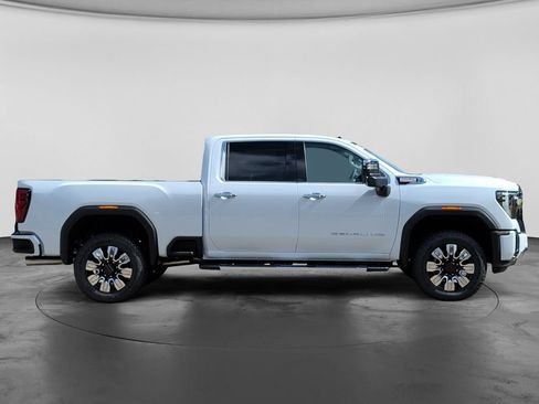 New 2026 GMC Sierra 3500 Denali w/ Denali Reserve Package AWD/4WD image 9