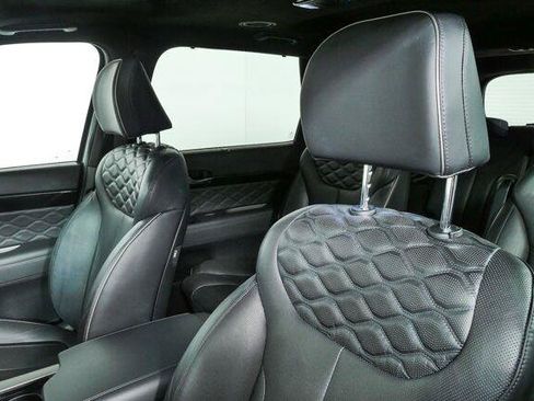 Used 2022 Hyundai Palisade Calligraphy FWD image 6