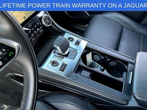 Used 2025 Jaguar F-PACE R-Dynamic S image 18