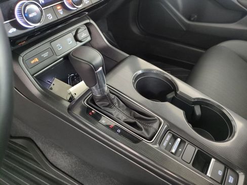 Certified 2025 Honda Civic Sport Touring image 28