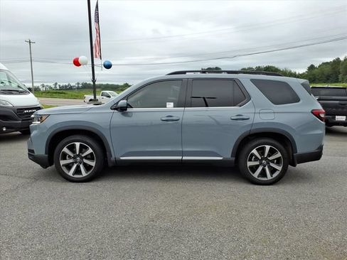Used 2023 Honda Pilot Elite image 11