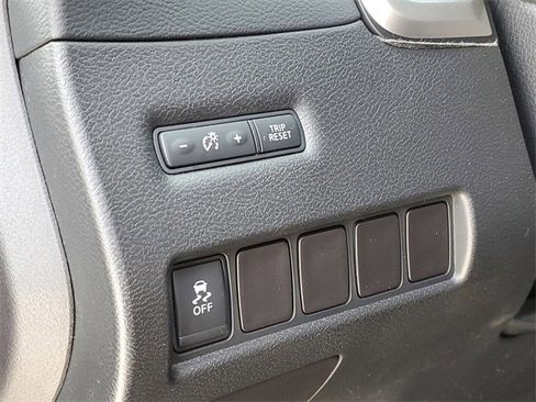 Used 2015 Nissan Murano S w/ Cargo Package image 19