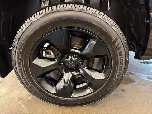 Used 2019 RAM 1500 Big Horn AWD/4WD image 23