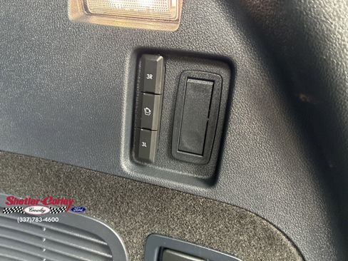 Used 2025 Lincoln Aviator 2WD image 12