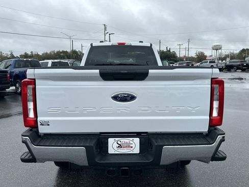 New 2026 Ford F350 XLT image 3
