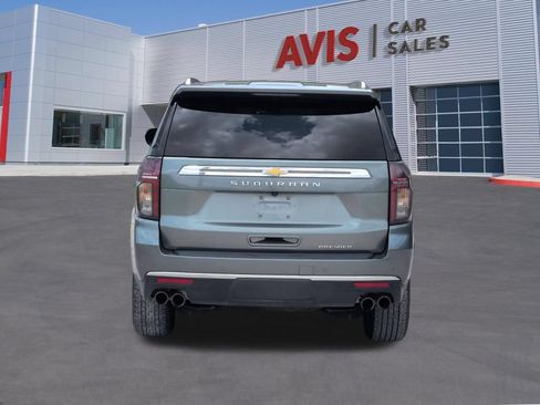 Used 2023 Chevrolet Suburban Premier AWD/4WD image 7