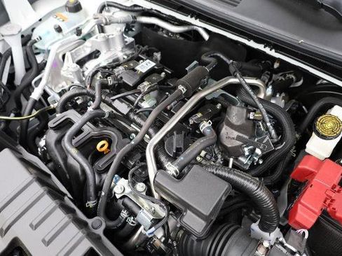 New 2026 Nissan Kicks SR FWD image 29