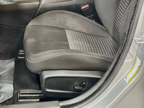 Used 2023 Dodge Charger R/T RWD image 18