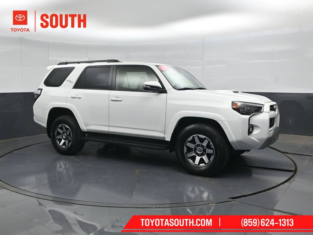Used 2022 Toyota 4Runner TRD Off-Road Premium w/ Moonroof Package AWD/4WD image 1