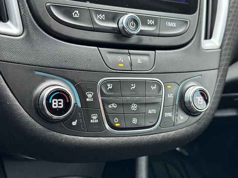 Used 2023 Chevrolet Malibu LT image 19