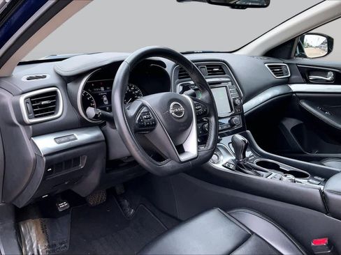 Certified 2023 Nissan Maxima SV w/ Floor Mat Group FWD image 17