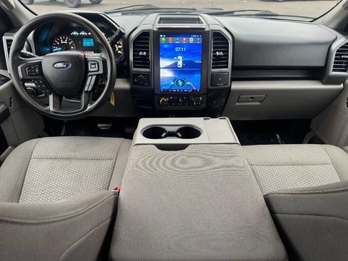 Used 2019 Ford F150 XLT image 6