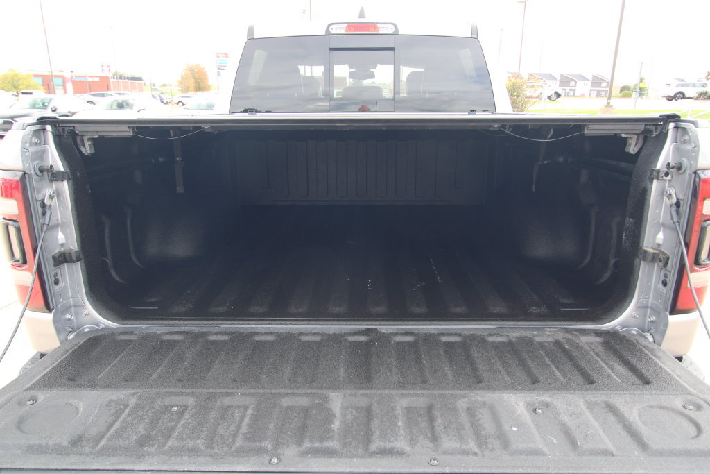 Used 2020 RAM 1500 Sport w/ Level 2 Equipment Goup w/2_L AWD/4WD image 15