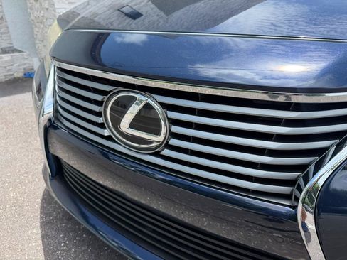 Used 2014 Lexus ES 350 w/ Premium Package FWD image 5