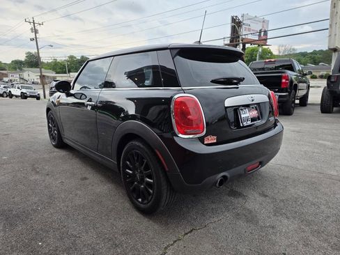 Used 2014 MINI Cooper 2-Door Hardtop FWD image 8
