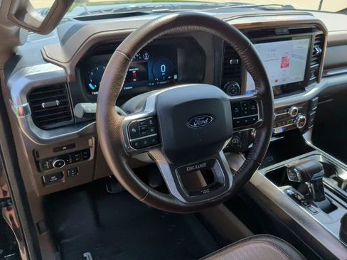 Used 2025 Ford F150 King Ranch w/ FX4 Off-Road Package AWD/4WD image 15