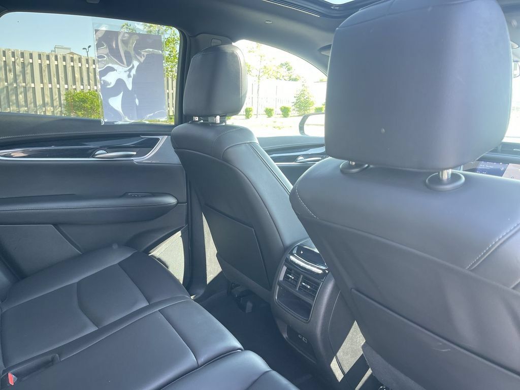 Used 2024 Cadillac XT5 Premium Luxury AWD/4WD image 41