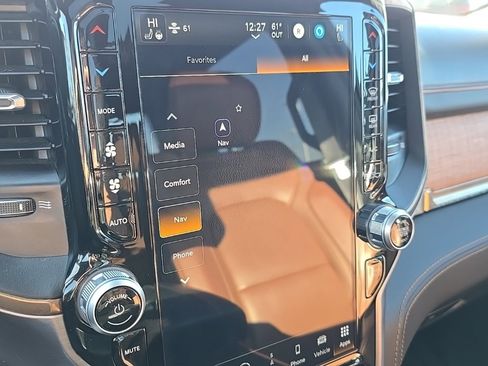 Used 2023 RAM 1500 Limited w/ Trailer Tow Group image 37