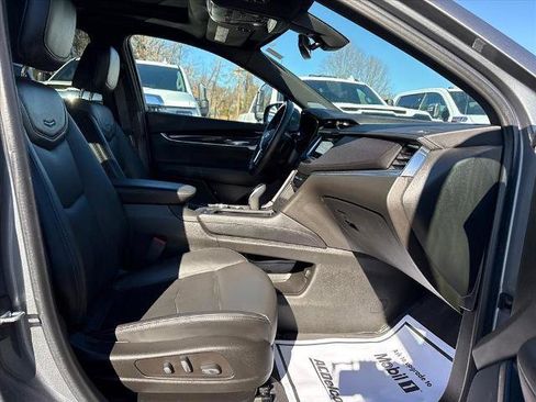Used 2022 Cadillac XT5 Premium Luxury image 7