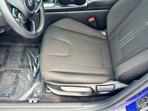 Certified 2024 Hyundai Elantra SEL w/ Convenience Package FWD image 19
