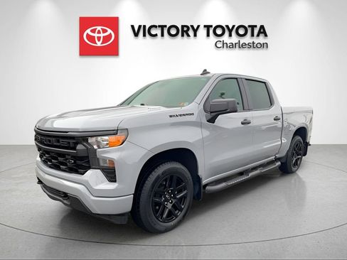 Used 2024 Chevrolet Silverado 1500 Custom w/ Turbomax Blackout Package image 2