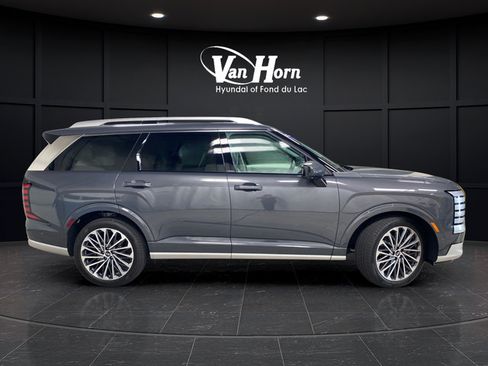 Used 2026 Hyundai Palisade Calligraphy AWD/4WD image 8