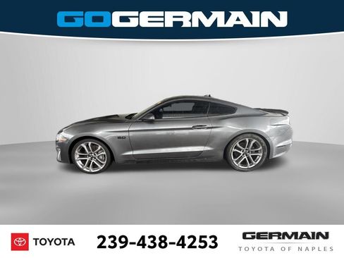 Used 2022 Ford Mustang GT Premium w/ Equipment Group 401A RWD image 2