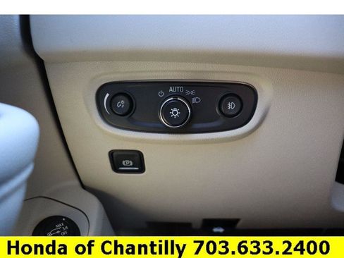 Used 2020 GMC Terrain Denali w/ Denali Premium Package image 13