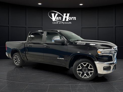 Used 2025 RAM 1500 Laramie w/ Trailer Tow Group AWD/4WD image 1