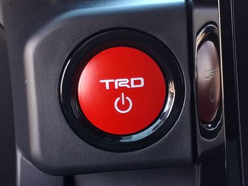 Used 2024 Toyota Tacoma TRD Pro AWD/4WD image 26