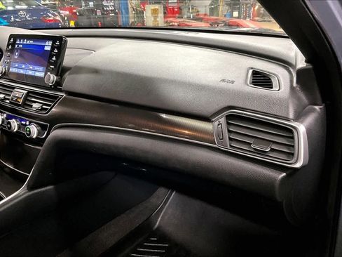 Used 2022 Honda Accord Sport image 16
