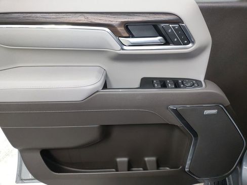 New 2026 GMC Sierra 1500 SLT w/ SLT Premium Plus Package image 26