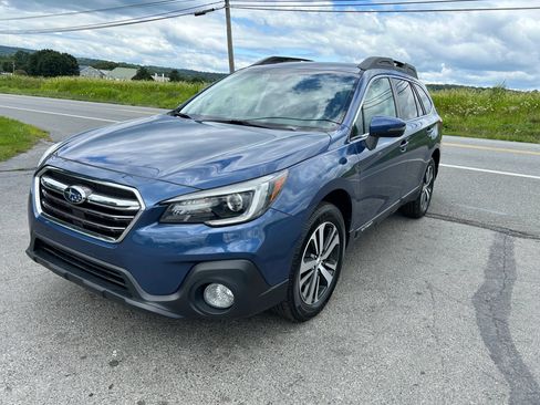 Used 2019 Subaru Outback 2.5i Limited AWD/4WD image 5