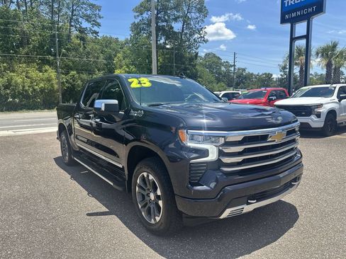 Used 2023 Chevrolet Silverado 1500 High Country w/ Technology Package AWD/4WD image 10