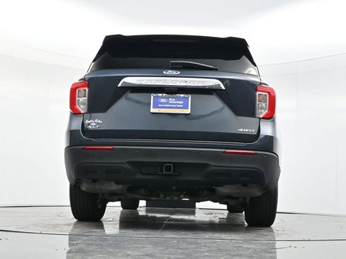 Certified 2022 Ford Explorer XLT w/ Class IV Trailer Tow Package image 55