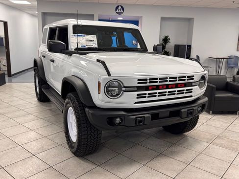 New 2026 Ford Bronco Heritage Edition AWD/4WD image 2