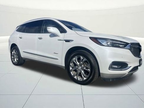 Used 2019 Buick Enclave Avenir w/ Avenir Technology Package image 10