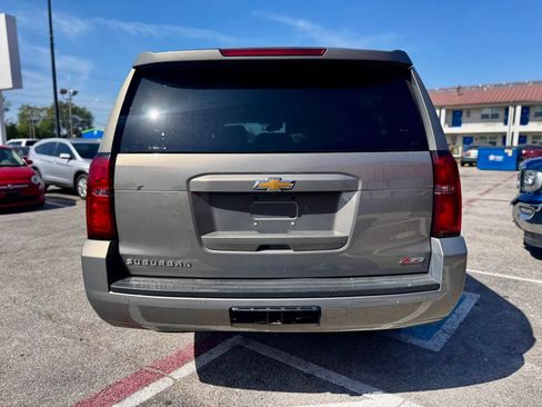 Used 2019 Chevrolet Suburban LT AWD/4WD image 6