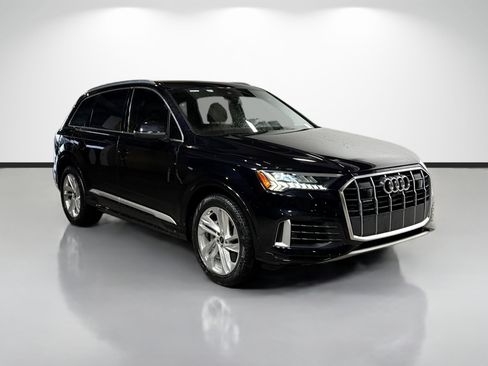 Used 2021 Audi Q7 3.0T Prestige image 1