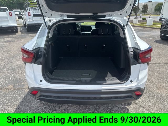 New 2026 Chevrolet Trax LS w/ LS Convenience Package FWD image 29