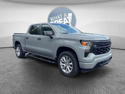 Used 2024 Chevrolet Silverado 1500 Custom AWD/4WD image 1