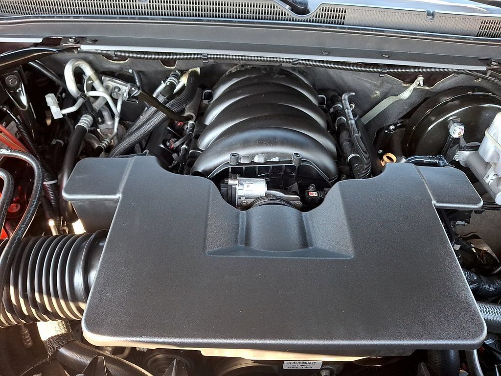 Used 2020 Chevrolet Tahoe Premier AWD/4WD image 31