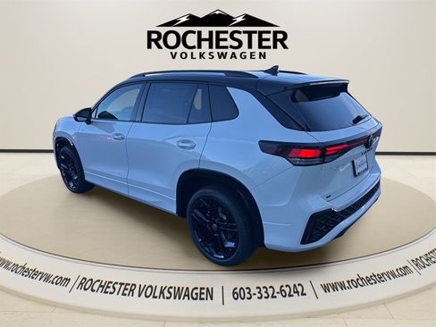 New 2026 Volkswagen Tiguan SE R-Line image 6