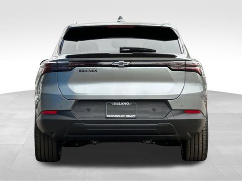 Used 2026 Chevrolet Equinox EV LT image 4