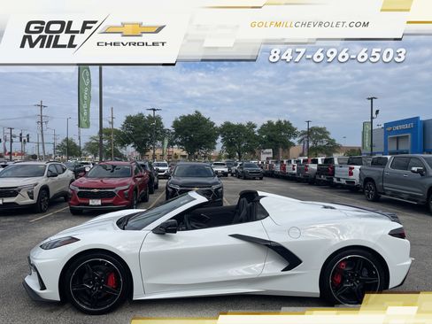 Used 2025 Chevrolet Corvette Stingray Preferred Conv w/ Stealth Interior Trim Package RWD image 13
